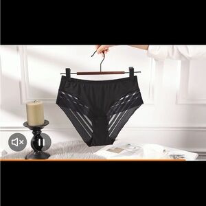 Seamless Women's Panties - Set of 7. EUR 38/85, IT 5, AU 16, FR 100